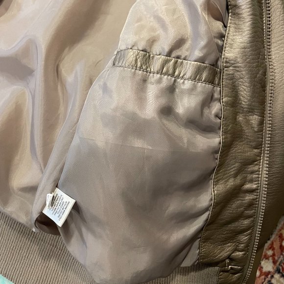 Metallic Jacket - Picture 9 of 11